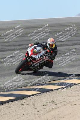 media/Oct-13-2025-Moto Forza (Mon) [[a66d839500]]/4-C Group/Session 2 (Bowl)/